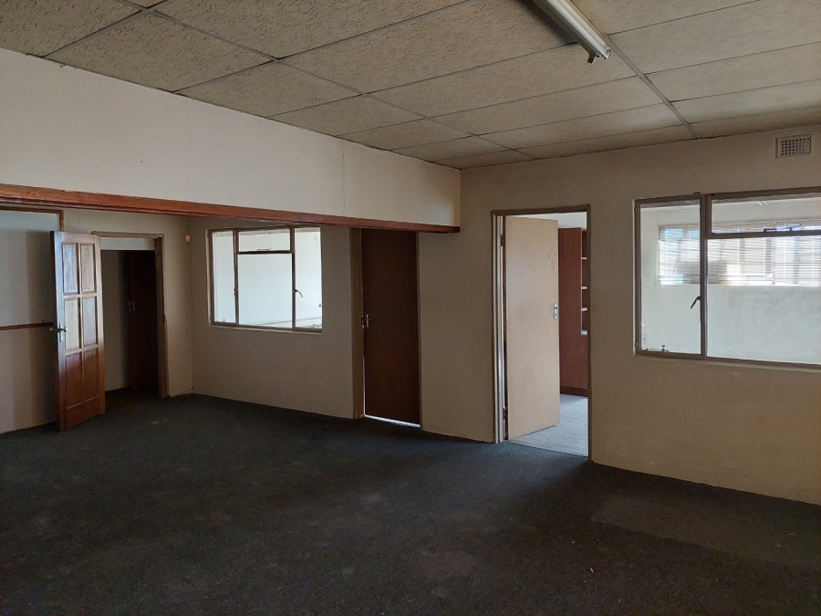 To Let commercial Property for Rent in Dagbreek Free State